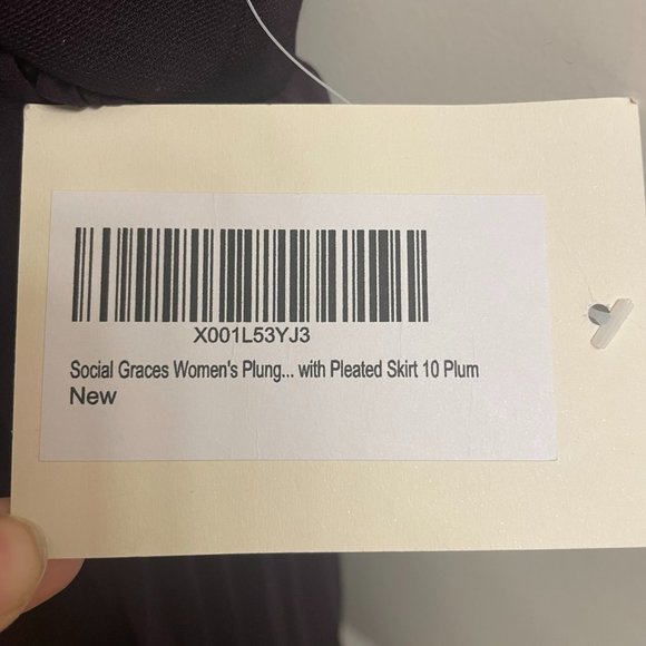 Social Graces Women's Sleeveless Plunging V-Neck Gown Size 10 - Picture 7 of 7